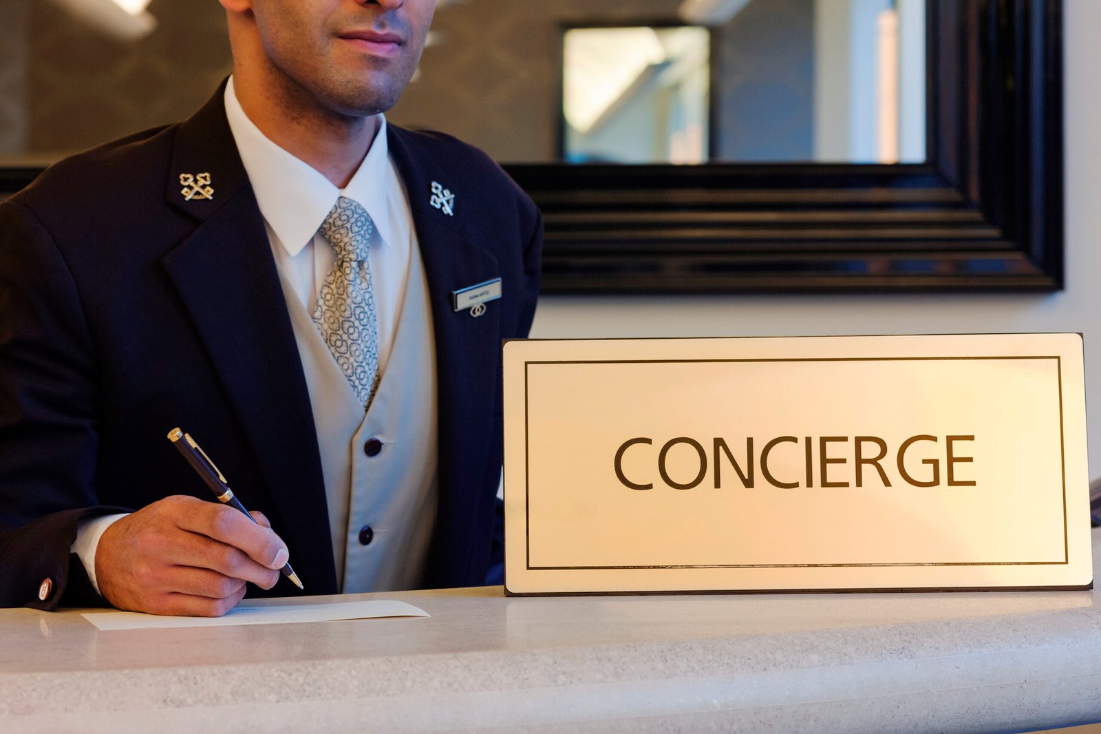 condo-concierge-scaled condo-concierge-scaled